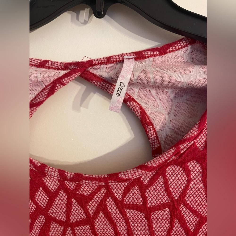 Dress red pattern - Picture 4 of 4
